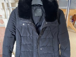 Ladies jacket  in Ryde