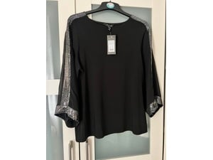 NEW LOOK Black and Silver sequin Tunic top - chiffon sleeve - Size 10 - New with tags in Cowes