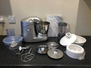 KENWOOD ACCESSORIES - KM185 KM190  - Liquidiser, Juicer, cutting plates, K Beater, Dough Hook, Whisk in Cowes