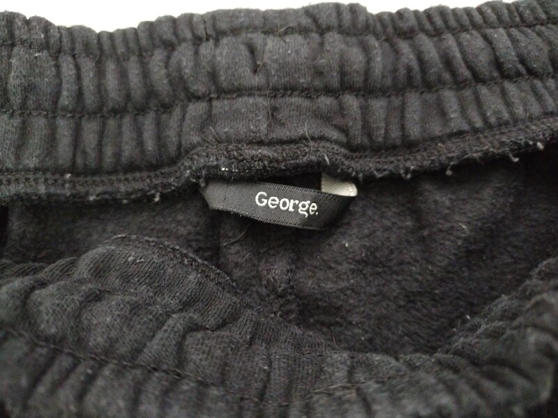 George long sports trousers in black, grey & white, size 14-15 years