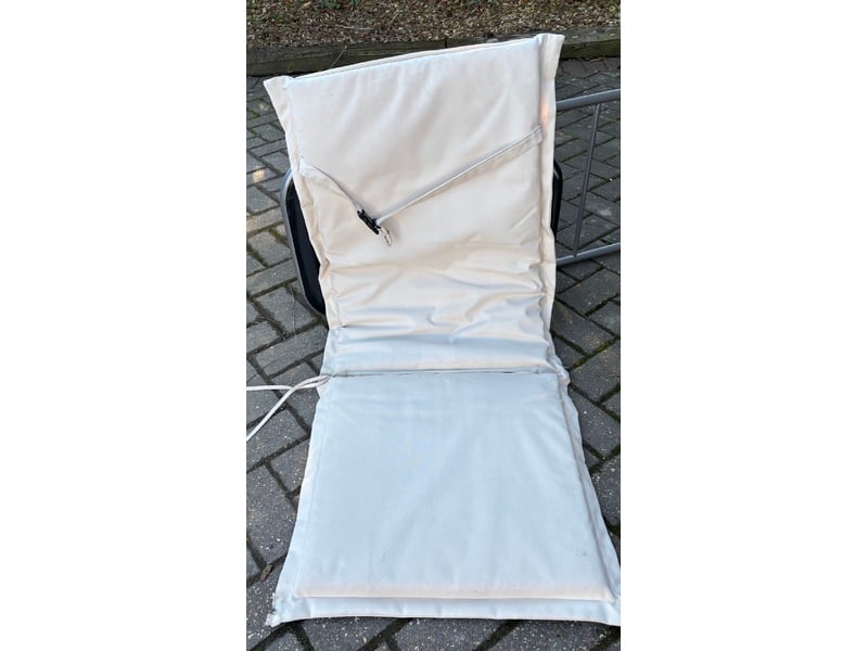 6 x Garden Chair cushions