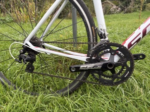 Scott CR1 Carbon road bike