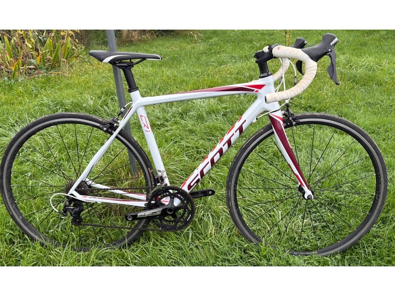 Scott CR1 Carbon road bike in Yarmouth