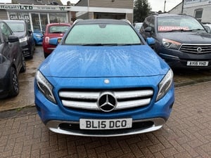 Mercedes-Benz GLA 2015