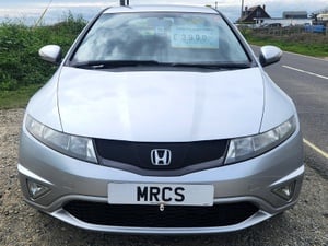 HONDA CIVIC SPORT 2.2 CDTI MODEL 2010 - 60 PLATE IN ALABASTER SILVER METALLIC