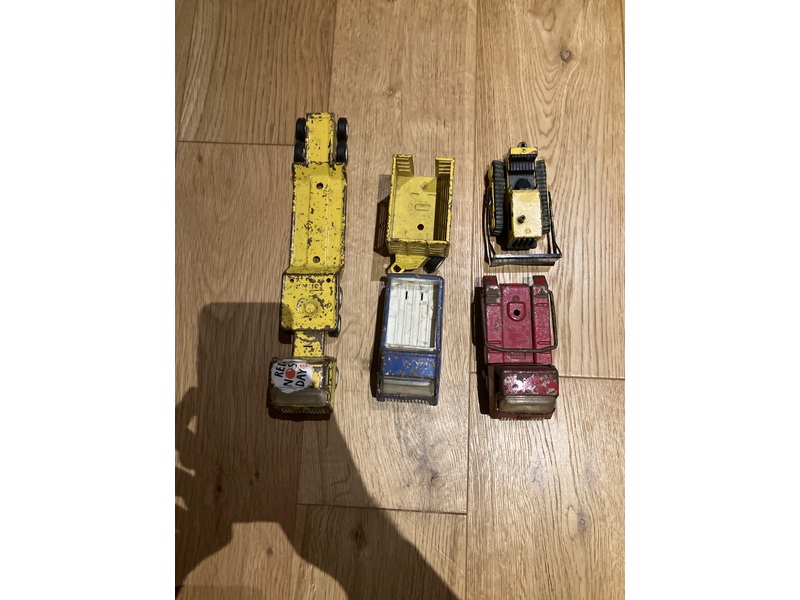 Toni’s toys mixed  in Newport