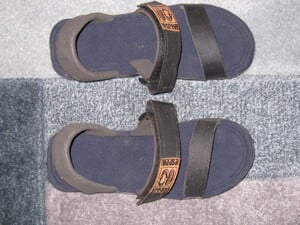tyre sandels /shoes in Ryde
