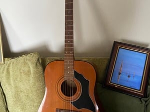 Kd 28 guitar