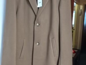 Man's overcoat brand new in Ryde