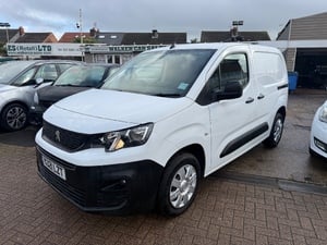 Peugeot Partner 2021 in Portsmouth