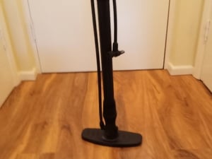 BICYCLE PUMP in Newport