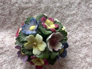 Aynsley England Hand Modelled Floral Posy / Mini Vase in Bembridge