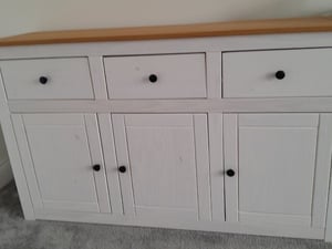 Ryde.  New White Panama lounge tv unit with pine top in Ryde