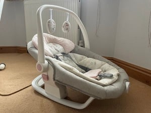 Joie 2 in 1 Swing and Rocker seat  in Sandown