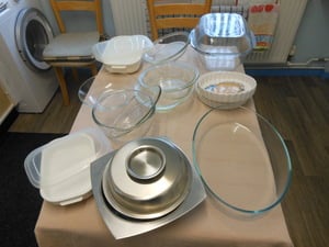 KITCHEN OVENWARE AND STORAGE