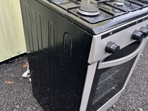 ESSENTIALS CFSGSV18 50cm Gas Cooker - Can Deliver in Newport