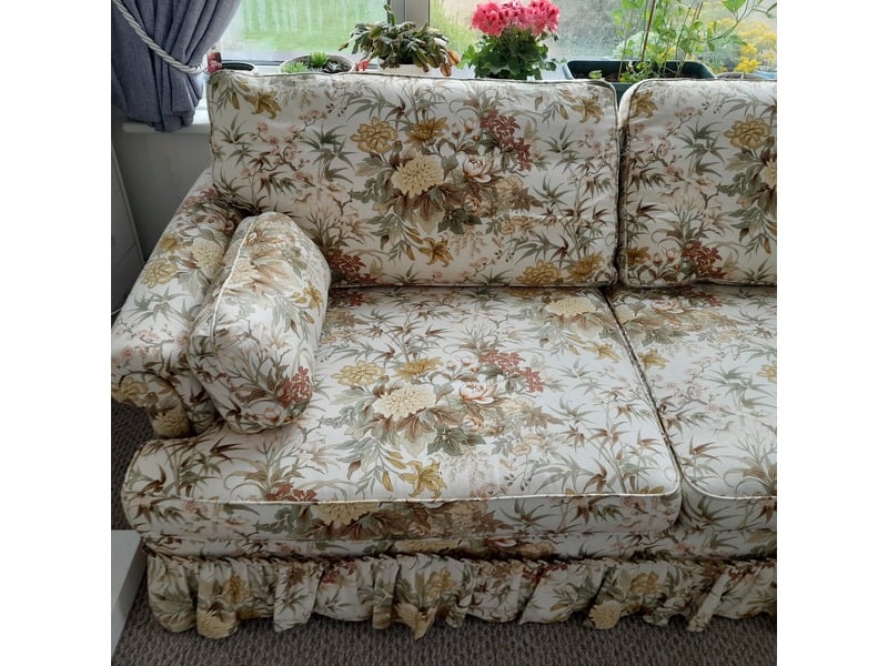 3-seat sofa bed