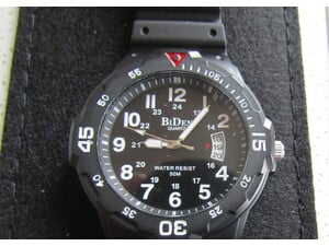 new military style 12/24 hr waterproof rubber strap & case & manual. in Newport