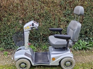 Rascal 6mph Mobility Scooter  in Cowes