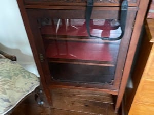 2 display cabinets in Cowes