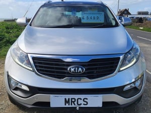 KIA SPORTAGE 2 CRDI MODEL IN METALLIC STORM SILVER 2012 - 62 PLATE - VERY POPULAR SUV.