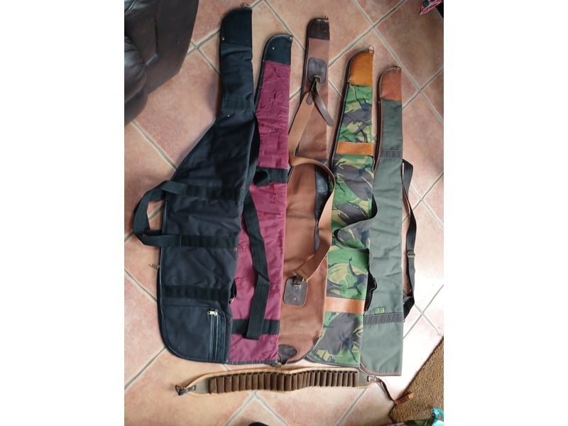 GUN SLIPS - CARTRIDGE BELT - FIELD CHAIR in Ryde