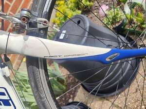 Specialized Secteur Racer in Ryde