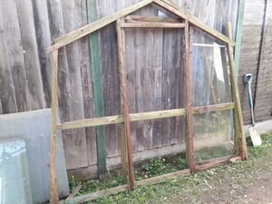 Greenhouse Glass in Sandown