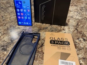 Samsung Galaxy Z Fold 7 unlocked  1TB  storage capacity . offers a seamless user experience with its in Sandown