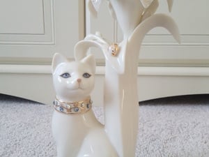 LENOX IVORY JEWELED CAT CANDLESTICK  in Shanklin