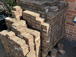 Brick pavers Other Garden Items
