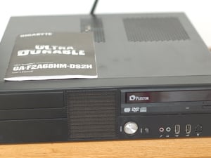 Windows 11 Desktop Computer with WiFi in Ventnor