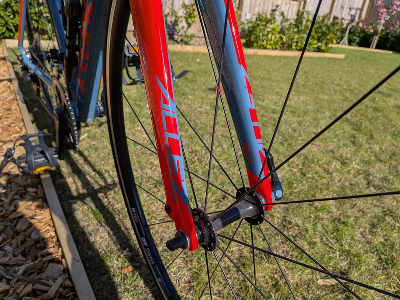 2019 Specialized Allez Elite - 58cm - Shimano 105 - MINT / Low Mileage Road Bike