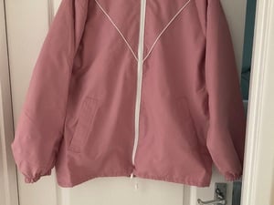 Ladies lightweight jacket size M in Ryde