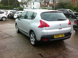2010/60 Peugeot 3008 1.6 HDi Sport £2,395