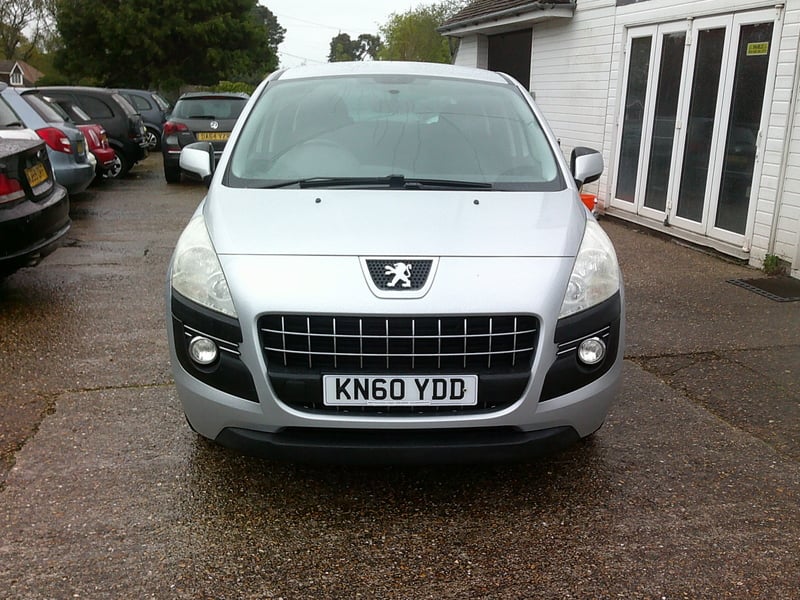 2010/60 Peugeot 3008 1.6 HDi Sport £2,395