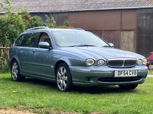 Automatic Estate Jaguar X-type - Low mileage - Amazing service history