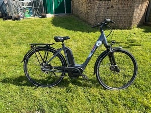 Raleigh Motus Tour Electric Bike in Newport