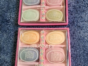 Vintage Bronnley scented floral soaps - 2 boxes in Newport