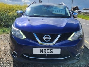 NISSAN QASHQAI TEKNA DCI - 2017 - 17 PLATE - LOW MILES - NICE COLOUR AMAZING SPECS FANTASTIC SUV..