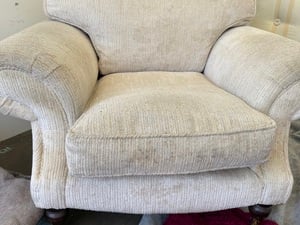 Lovely armchair vgc can deliver if required  in Sandown