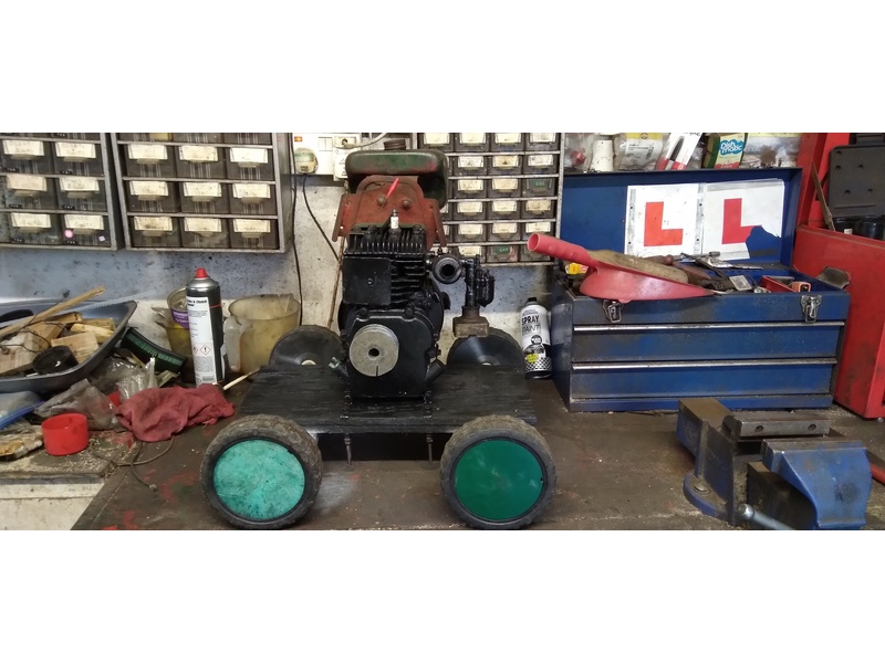 FULLY SERVICED STATIONERY PETROL ENGINE ON TROLLEY