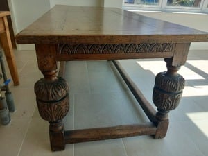 Oak refectory table in Cowes