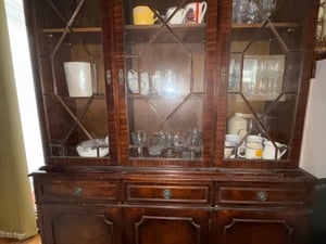 Mahogany Display Cabinet Display Units in Sandown