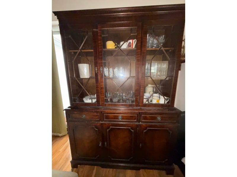 Mahogany Display Cabinet Display Units in Sandown