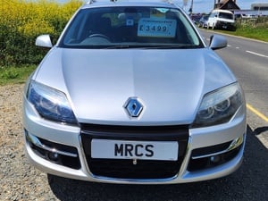 RENAULT LAGUNA ESTATE 2011 - 61 PLATE - DYNAMIQUE - TOMTOM 2.0 TURBO DIESEL.