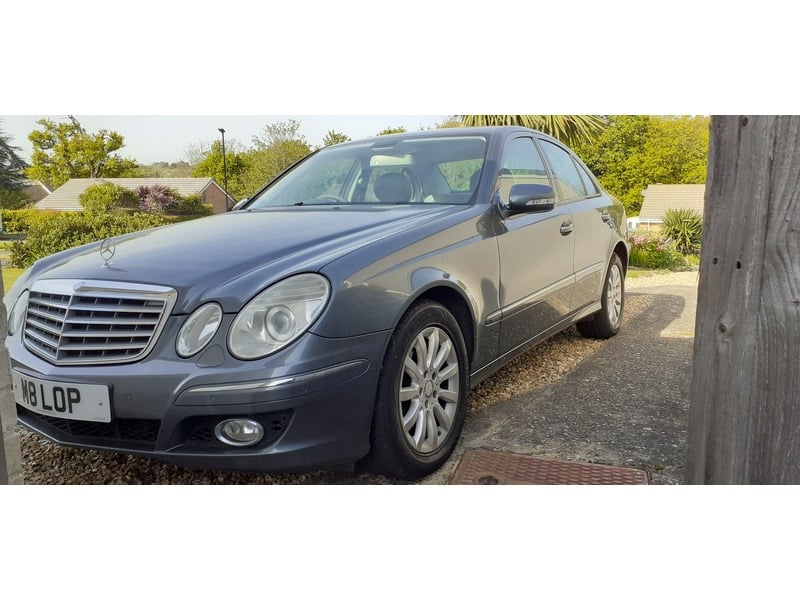 Mercedes E 280 CDI.