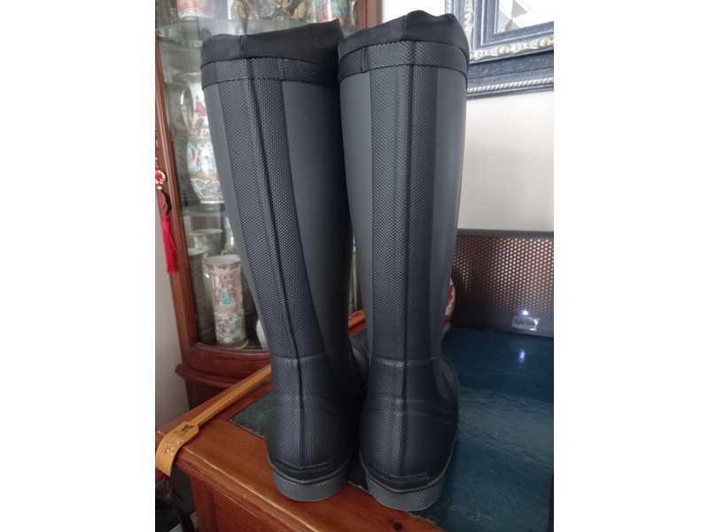 orca bay solent boots new  size 5 Other Antiques in Ryde