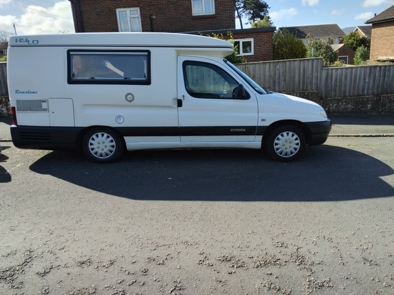 Citroen Berlingo 1.9d, 2 berth Roma home camper. in Sandown