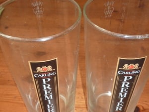 two pairs of vintage  straight pint glasses   collectable in Shanklin